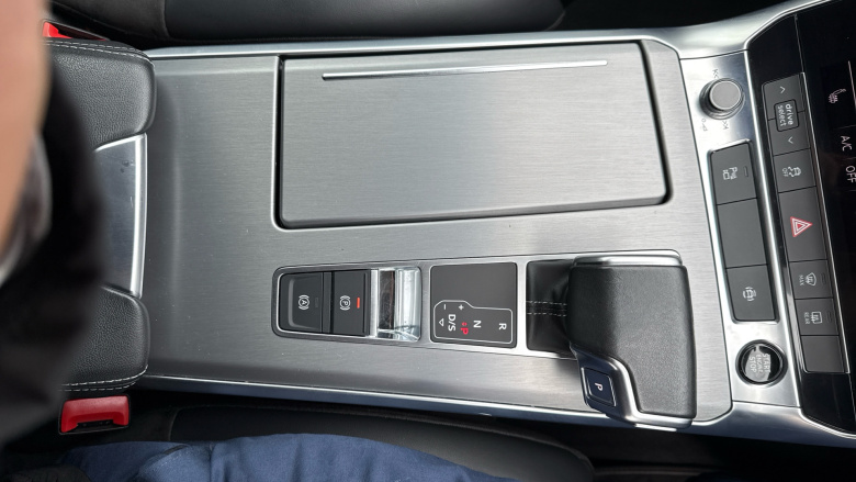 Audi A6 40 TDI S Line 4dr S Tronic Diesel Saloon